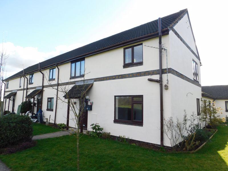 Oak Green, Markfield Court, Markfield 2 bed property £140,000