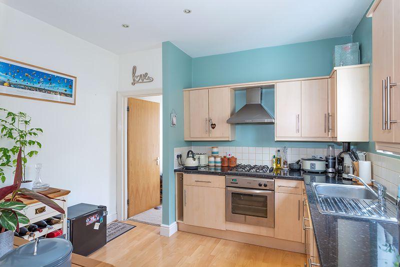 Kitchen 2