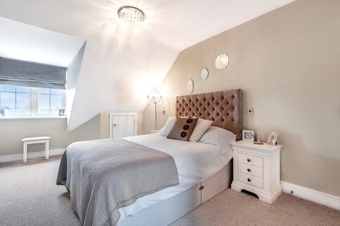 11 Chapel Close, Clifton, Shefford, SG17 5YG