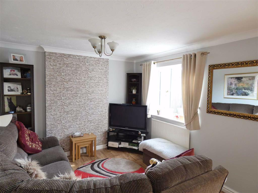 57, Coleridge Drive, Cheadle 3 bed detached house £219,000