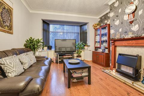 33 Willow Trees Drive, Blackburn, BB1 8LB
