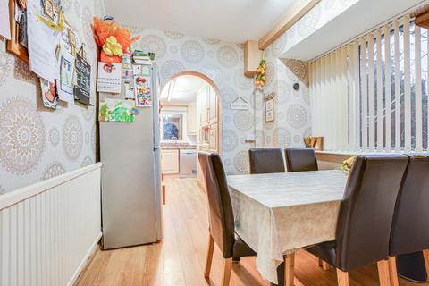 33 Willow Trees Drive, Blackburn, BB1 8LB