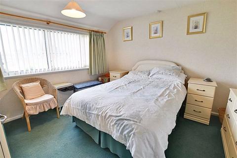4 Abbey Close, St Johns, Worcester, WR2 4HR