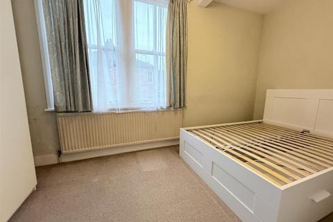 1 bedroom flat to rent, Walm Lane, London