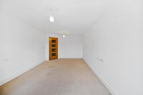1 bedroom apartment for sale - Devereux Court, Snakes Lane West, Woodford Green, IG8 0DF