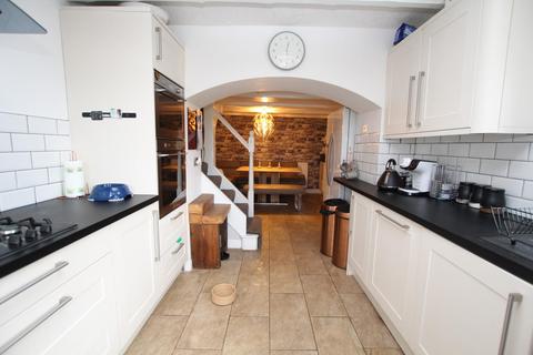 5 Hodgson Fold, Bradford, BD2 4EB