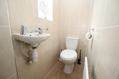 5 Hodgson Fold, Bradford, BD2 4EB