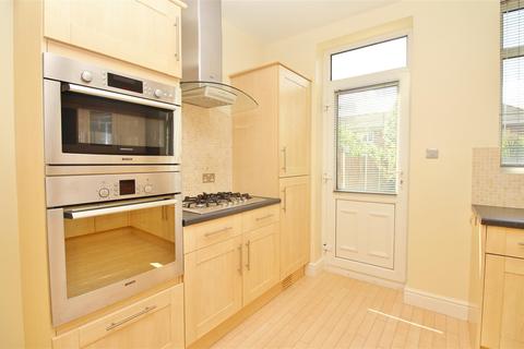 109 Belmont Road, Erith, DA8 1LF