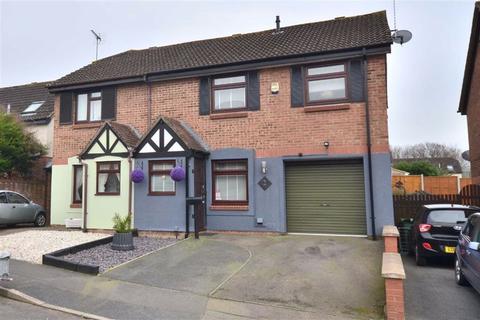 2 Blaisdon Close, Abbeymead, Gloucester, GL4 4SB