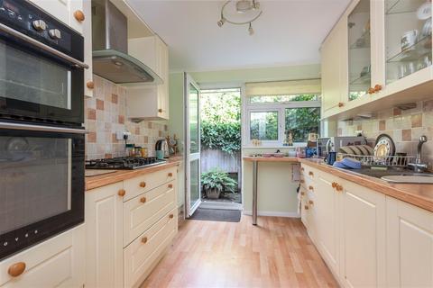 9 The Dene, West Molesey, KT8 2HL