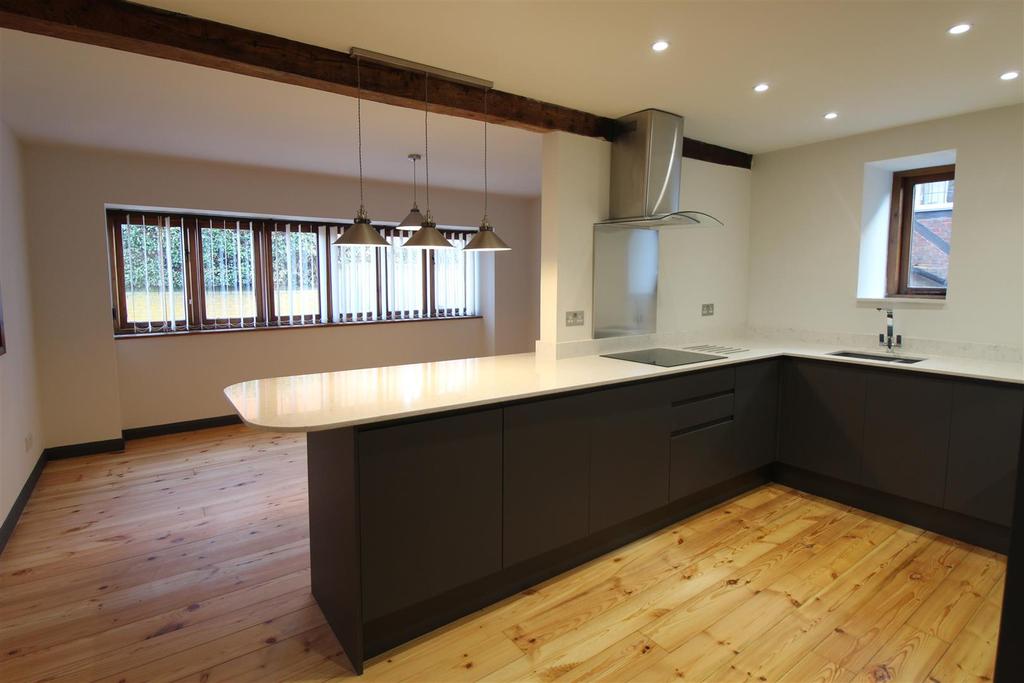 Kitchen(2).jpg