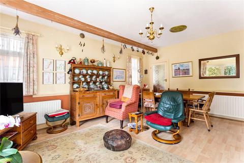 10 Maxwell Road, Poole, BH13 7JB
