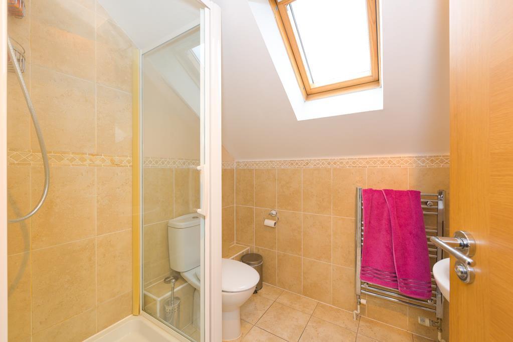 (Rightmove) 15.jpg