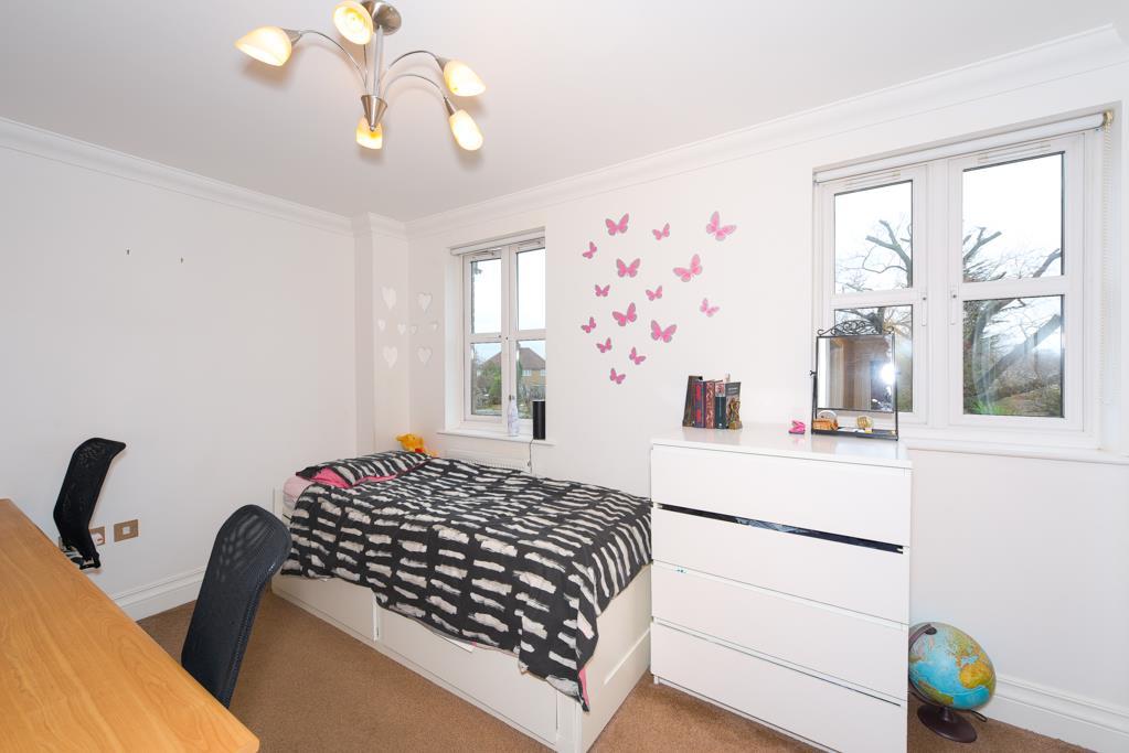 (Rightmove) 18.jpg