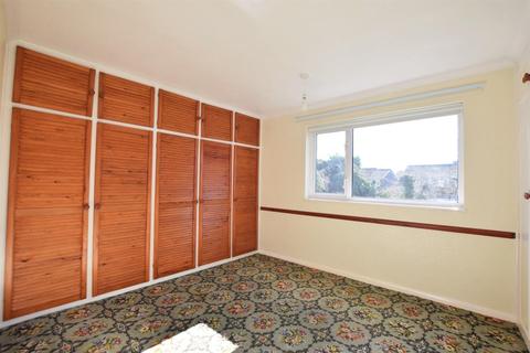 15 Grampian Way, Oakham, LE15 6NX