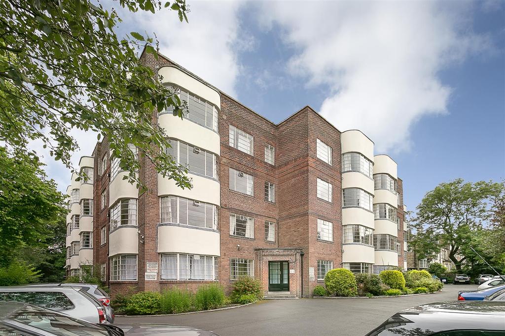 Osborne Court, Jesmond, Newcastle upon Tyne 2 bed flat for sale £165,000