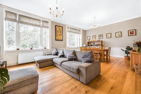 Flat 2, 13 Dowry Square, Bristol, BS8 4SL