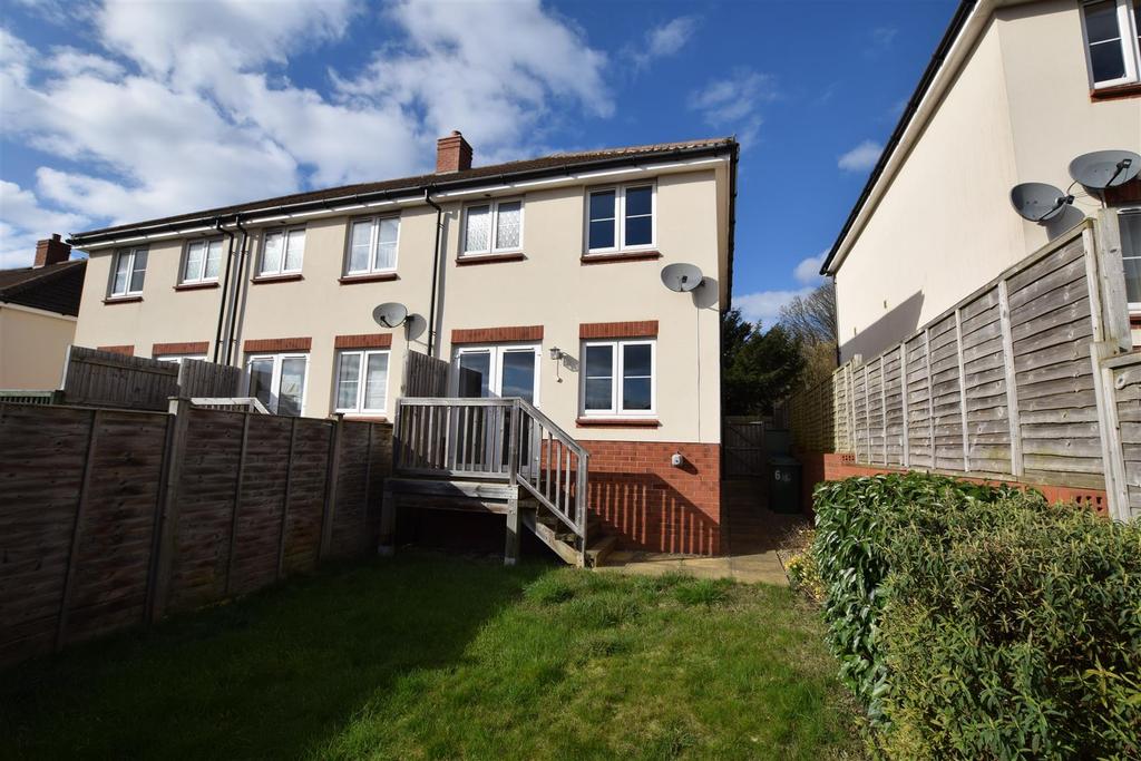 Valerian Close, Shirehampton 2 bed end of terrace house £270,000