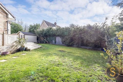 2a Fernhills, Hunton Bridge, Kings Langley, WD4 8PT
