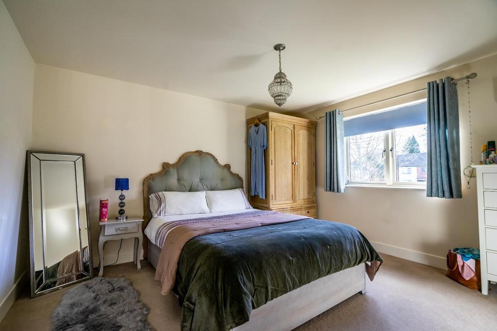 Water Lane, York 3 bed detached house £325,000