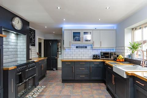 2 Foundry Garth, Burton Pidsea, Hull, HU12 9DR