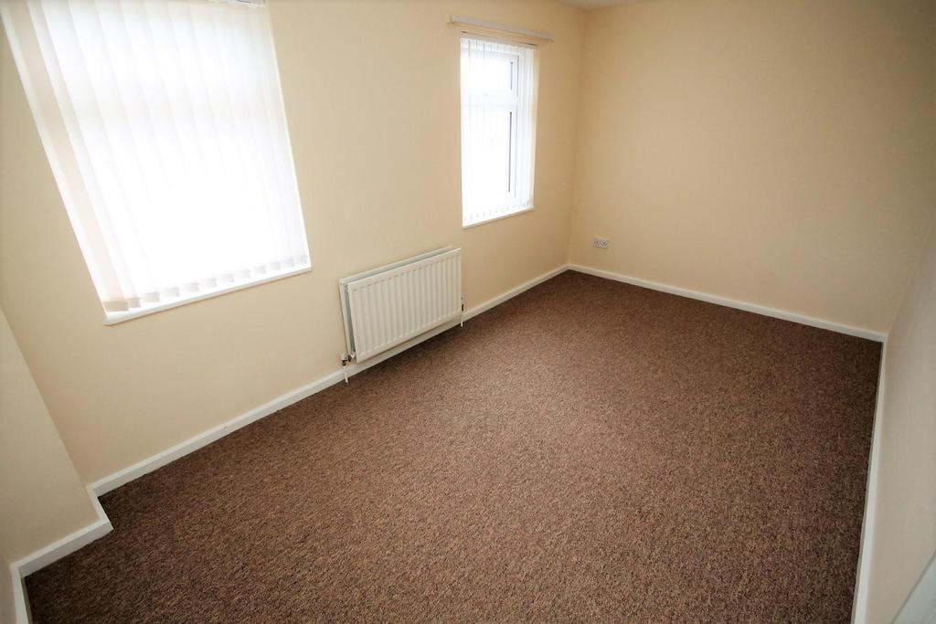 Bed 1.JPG