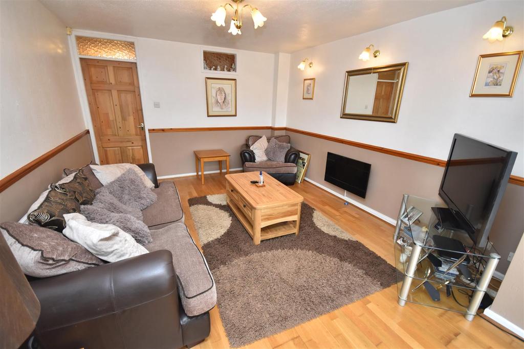 Berwyn Drive, Heswall 4 bed semidetached house £299,950