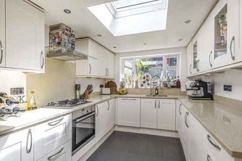 46 Woodland Road, London, SE19 1NT