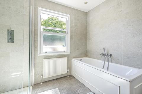 46 Woodland Road, London, SE19 1NT