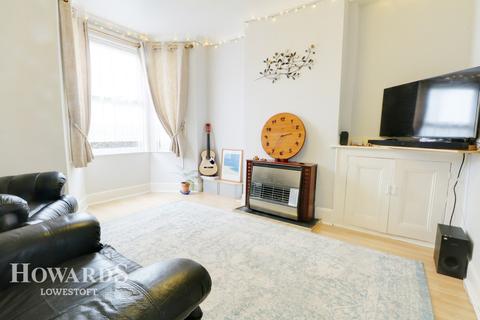 28 Beckham Road, Lowestoft, NR32 2BY