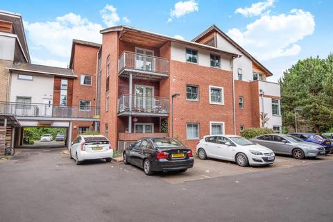 2 bedroom apartment to rent, Windmill Road,  Slough,  SL1