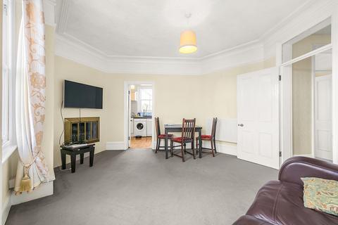 34 Kensington Hall Gardens, London, W14 9LS