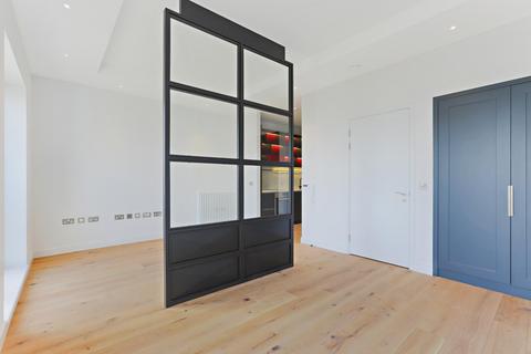 undefined, Grantham House, London City Island, E14