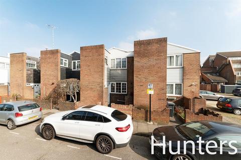 22 Burford Road, Brentford, TW8 0LS