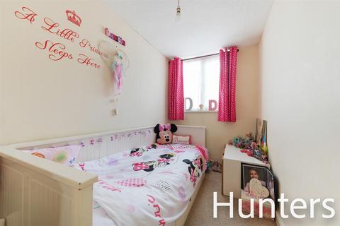 22 Burford Road, Brentford, TW8 0LS