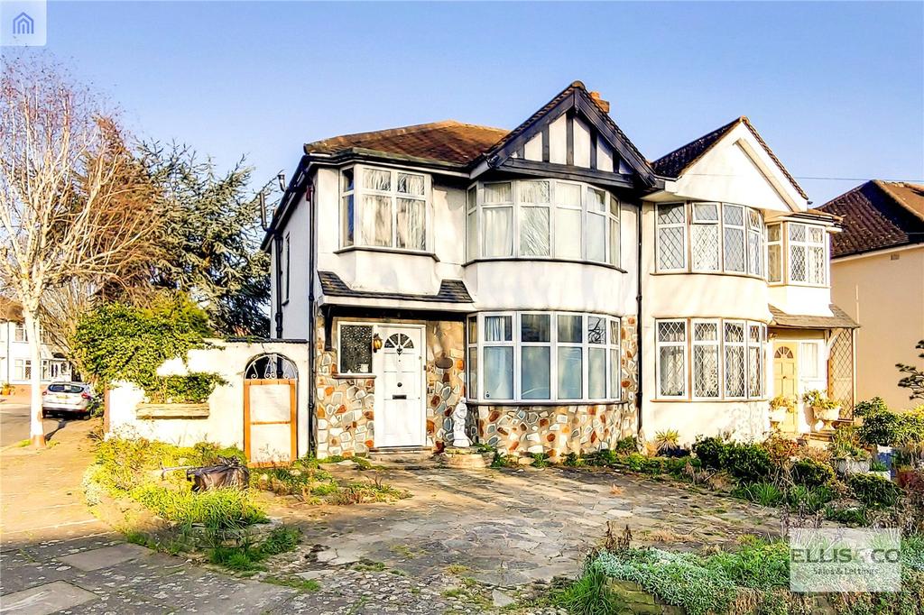 Anthony Road, Greenford, UB6 3 bed semidetached house £550,000
