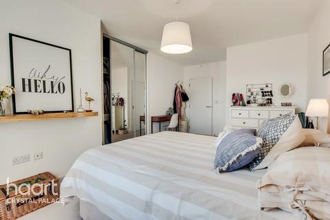 Flat 39, 8 Sylvan Hill, London, SE19 2QF