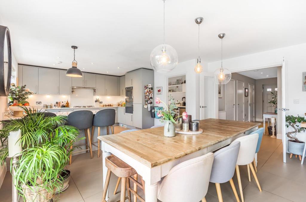 Kitchen family room
