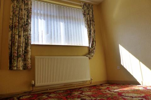 39 Brandon Crescent, Shaw, Oldham, OL2 7YB