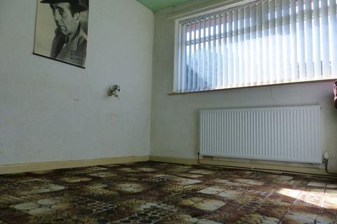 39 Brandon Crescent, Shaw, Oldham, OL2 7YB