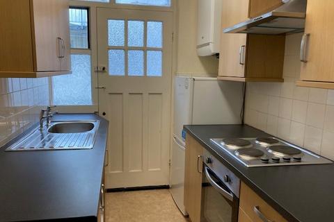 1 bedroom flat to rent, 63 Belgrave Court Walter Road Swansea