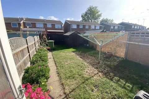 48 Periwinkle Close, Sittingbourne, ME10 2JU