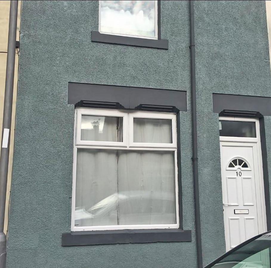 Harcourt Street, Hartlepool, TS26 2 bed terraced house £42,000