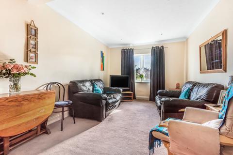 Flat 4, 1a Bexley Street, Windsor, SL4 5BP