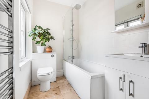 Flat 4, 1a Bexley Street, Windsor, SL4 5BP