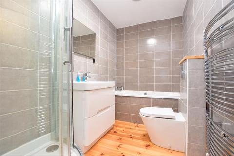 39 Chester Close, Dorking, RH4 1PP