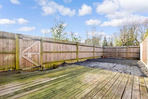 39 Chester Close, Dorking, RH4 1PP