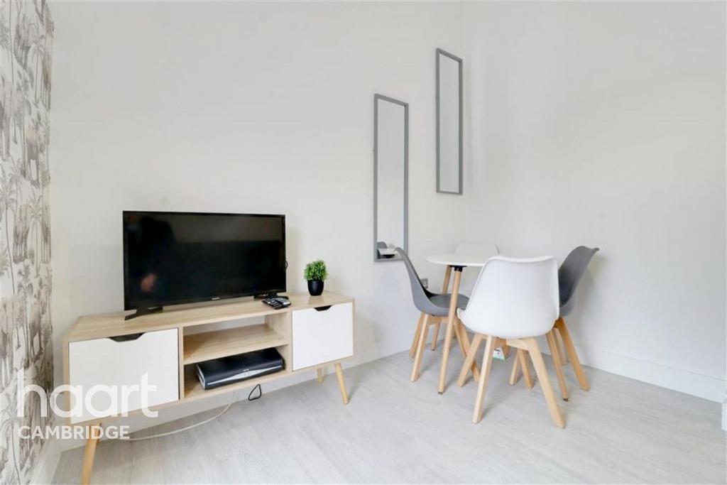 Mill Road, Cambridge 1 bed flat to rent £1,450 pcm (£335 pw)