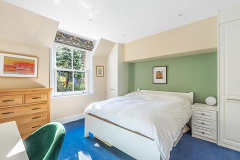 20 Grove Road, Godalming, GU7 1RE