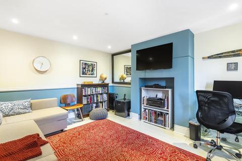 20 Grove Road, Godalming, GU7 1RE